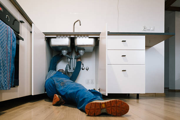 Professional Leak Detection technician working in Grifton, NC